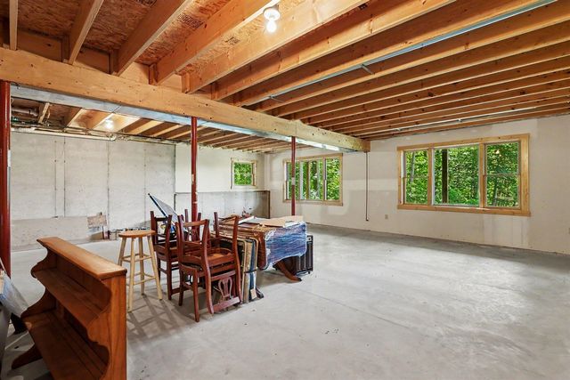 8584 W Woodridge Drive, Mears, MI 49436