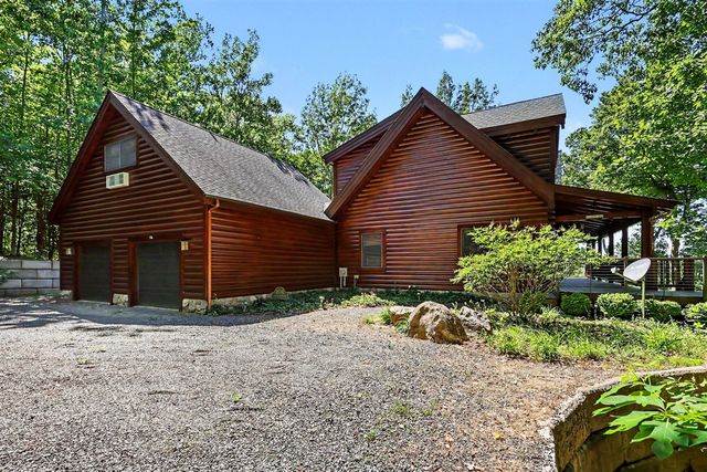 8584 W Woodridge Drive, Mears, MI 49436