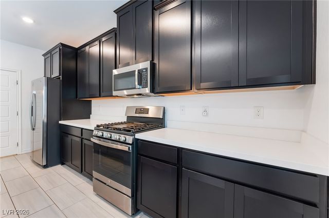 7017 Noah Raven Street, North Las Vegas, NV 89084