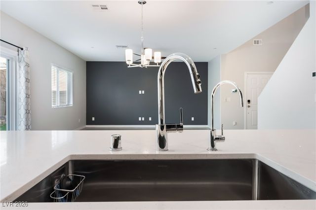 7017 Noah Raven Street, North Las Vegas, NV 89084