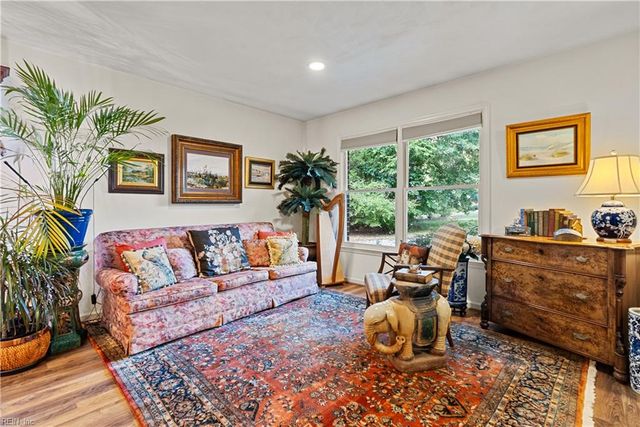 307 Shore DR, Suffolk, VA 23434