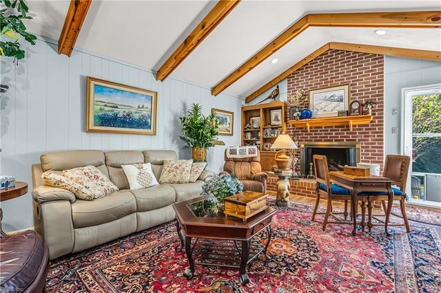 307 Shore DR, Suffolk, VA 23434