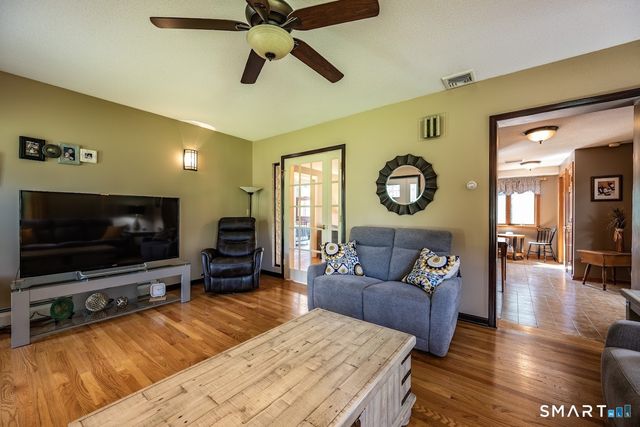 12 Ross Road, Middlefield, CT 06481
