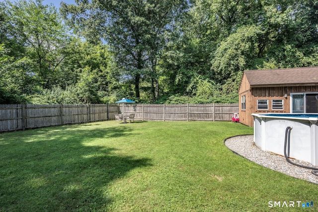 12 Ross Road, Middlefield, CT 06481