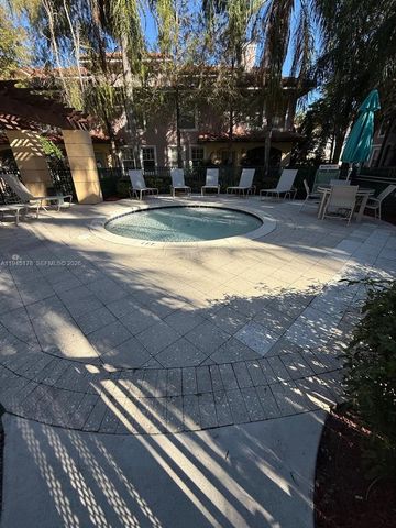 6598 W Sample Rd 6598, Coral Springs, FL 33067