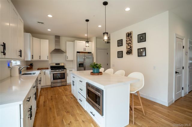 140 Gull Dip Road, Ridge, NY 11961