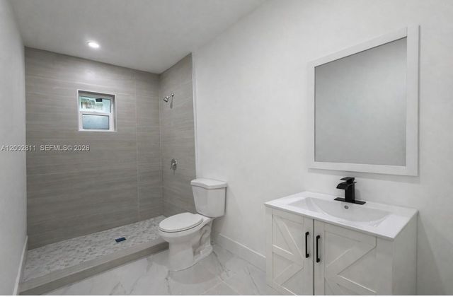 11820 SW 188th St, Miami, FL 33177