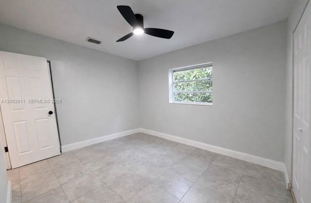 11820 SW 188th St, Miami, FL 33177