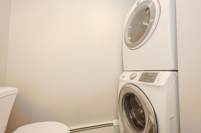 169 Fieldstone Drive, Londonderry, NH 03053