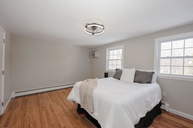 169 Fieldstone Drive, Londonderry, NH 03053