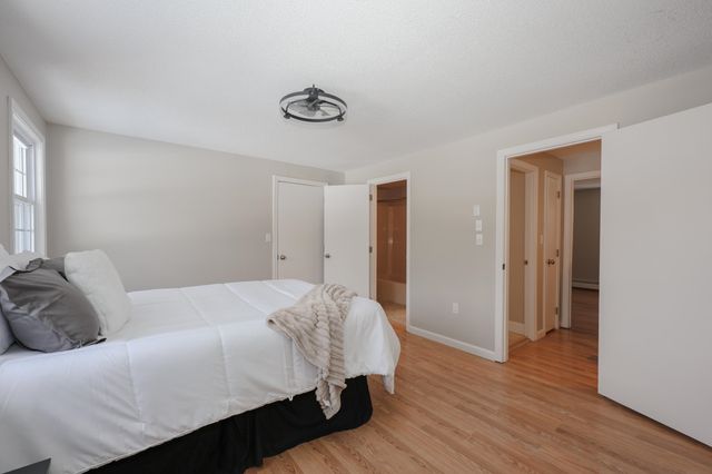 169 Fieldstone Drive, Londonderry, NH 03053