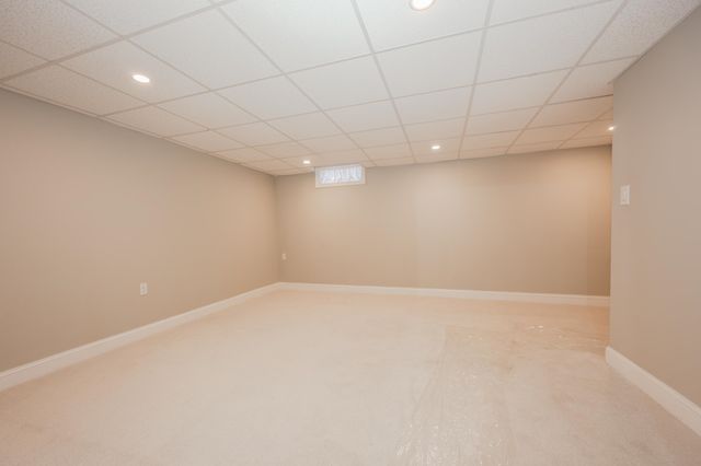 169 Fieldstone Drive, Londonderry, NH 03053