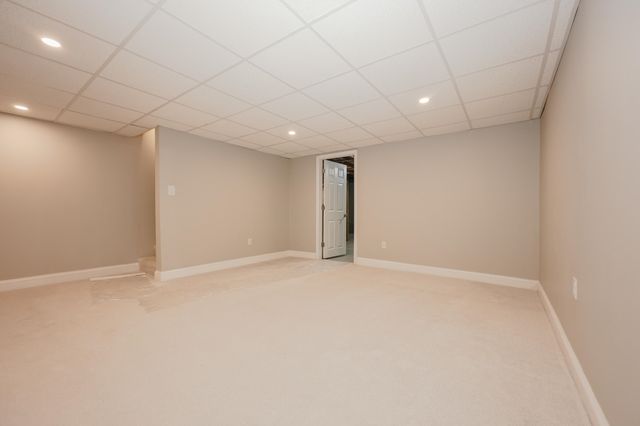 169 Fieldstone Drive, Londonderry, NH 03053