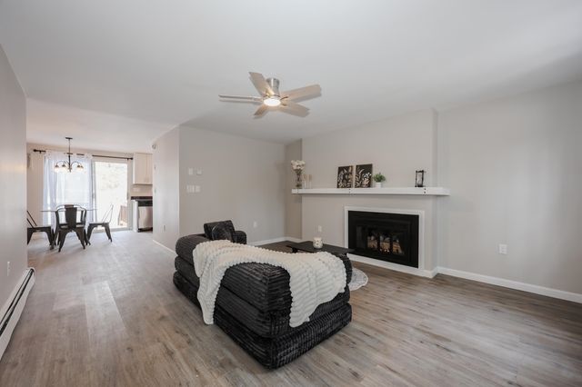 169 Fieldstone Drive, Londonderry, NH 03053