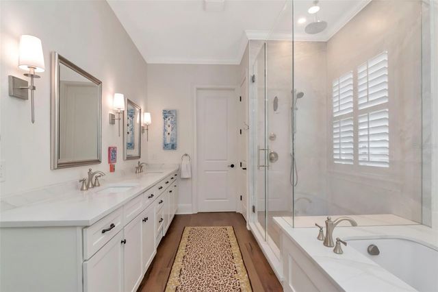 3808 W BARCELONA STREET, Tampa, FL 33629