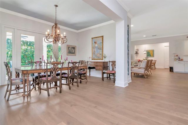 3808 W BARCELONA STREET, Tampa, FL 33629