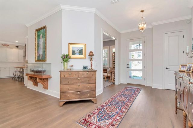 3808 W BARCELONA STREET, Tampa, FL 33629