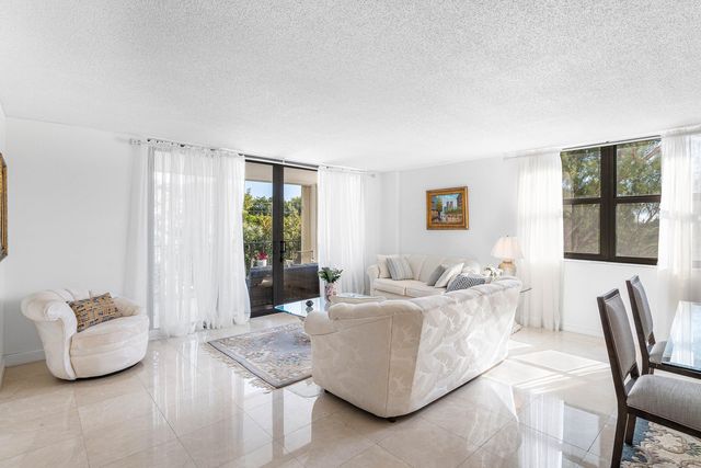 4600 S Ocean Boulevard 301, Highland Beach, FL 33487