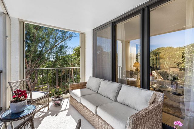 4600 S Ocean Boulevard 301, Highland Beach, FL 33487