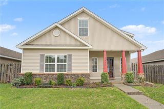 4435 W Pecan Street, Fayetteville, AR 72704