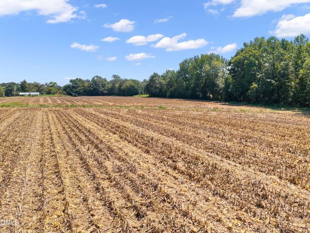 6086 Nc 231, Middlesex, NC 27557