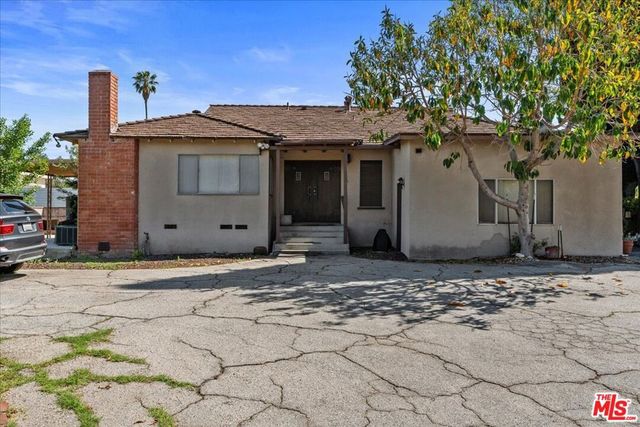 5454 Aura Avenue, Tarzana, CA 91356