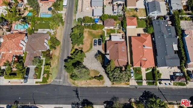 5454 Aura Avenue, Tarzana, CA 91356