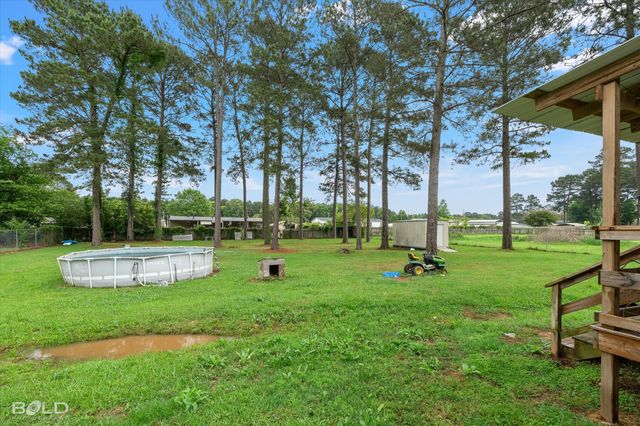 8256 Sophie Lane, Greenwood, LA 71033