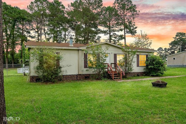 8256 Sophie Lane, Greenwood, LA 71033