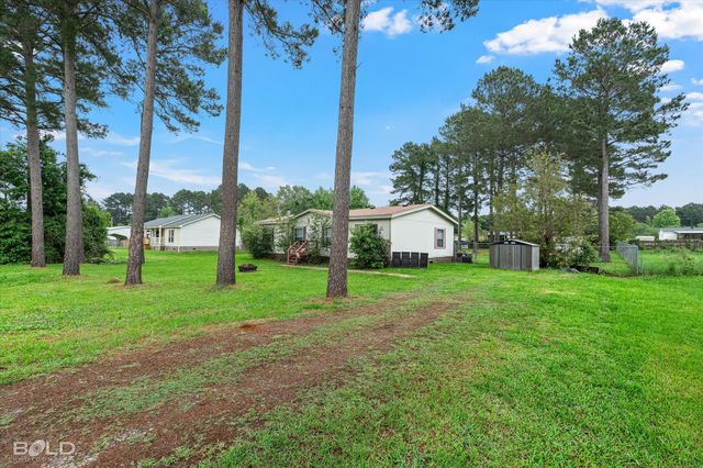 8256 Sophie Lane, Greenwood, LA 71033