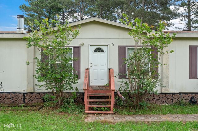 8256 Sophie Lane, Greenwood, LA 71033