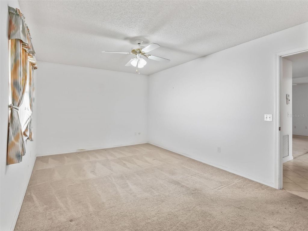 Image 16 of property listing at 877 CORTEZ AVENUE, The Villages, FL 32159