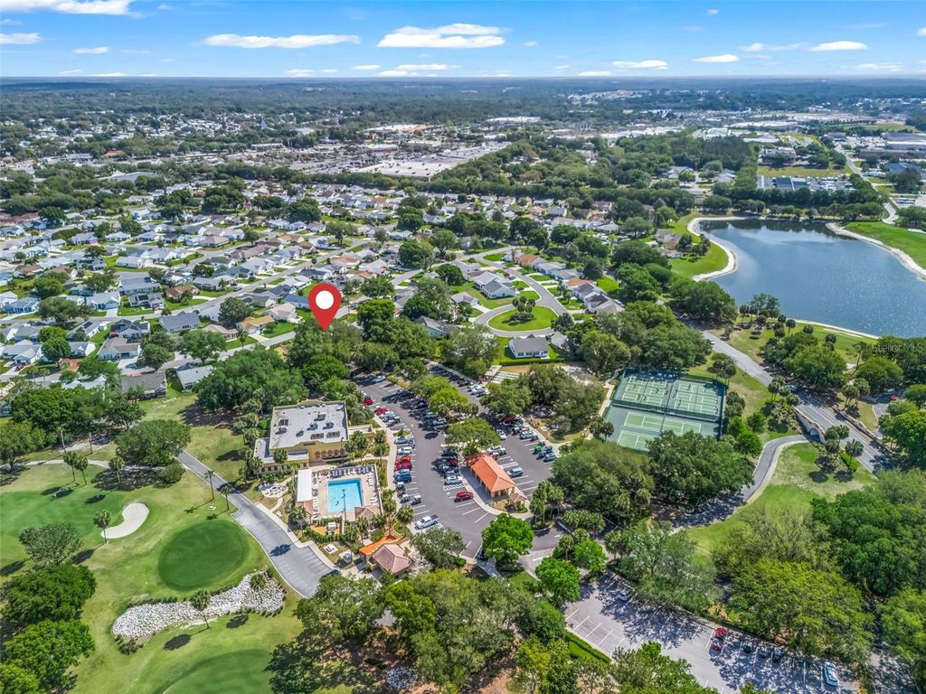 Image 24 of property listing at 877 CORTEZ AVENUE, The Villages, FL 32159