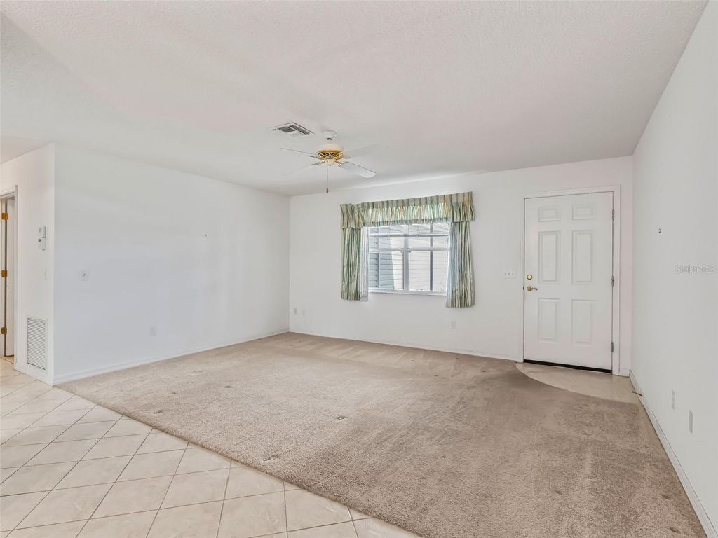 Image 9 of property listing at 877 CORTEZ AVENUE, The Villages, FL 32159