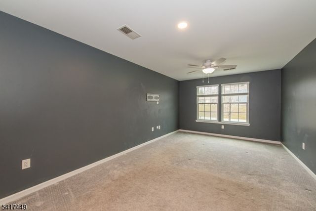 5 Sterling Dr, Wantage Twp., NJ 07461