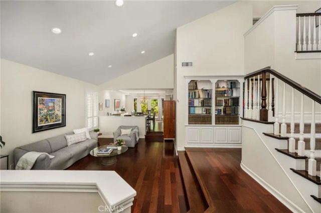 57 Emerald, Irvine, CA 92614