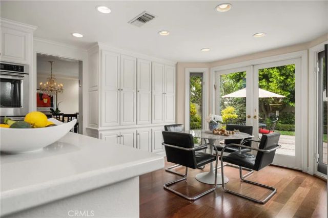 57 Emerald, Irvine, CA 92614