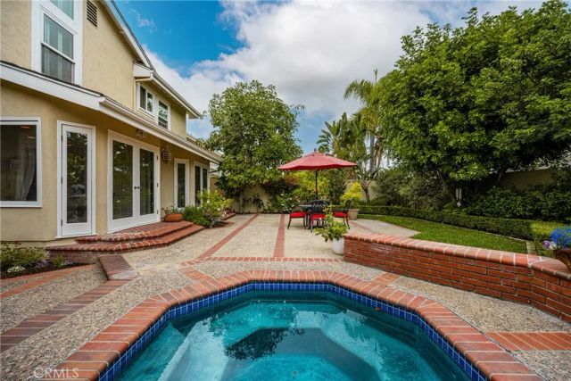 57 Emerald, Irvine, CA 92614