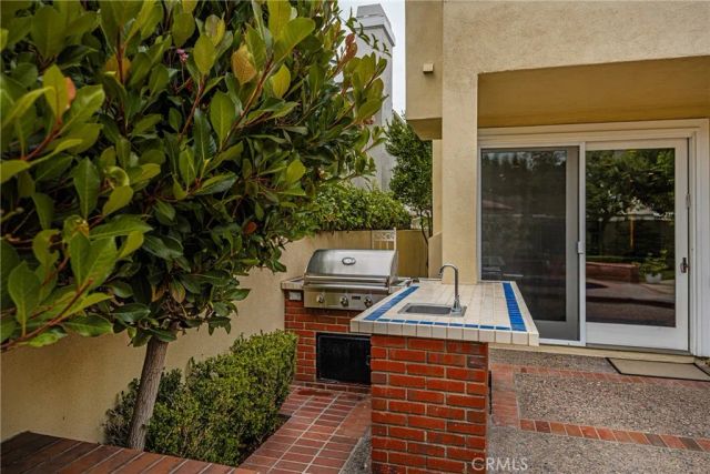 57 Emerald, Irvine, CA 92614