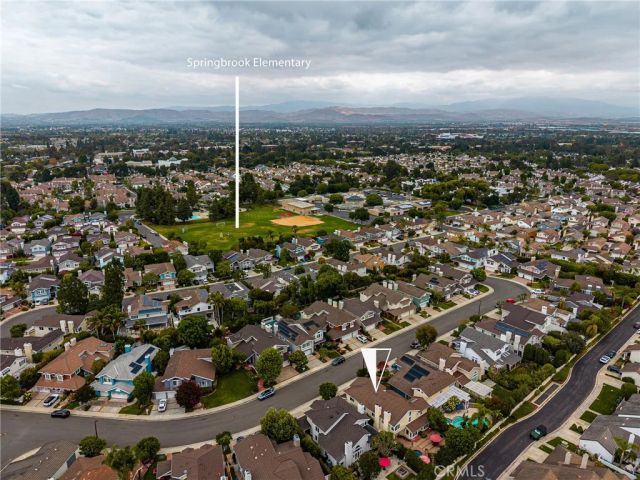 57 Emerald, Irvine, CA 92614