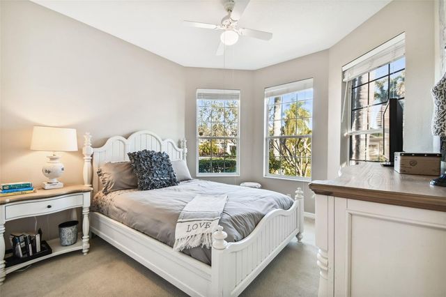 7328 LAKE FOREST GLEN, Lakewood Ranch, FL 34202