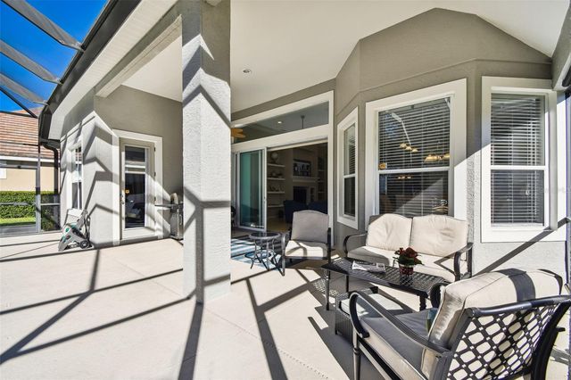 7328 LAKE FOREST GLEN, Lakewood Ranch, FL 34202