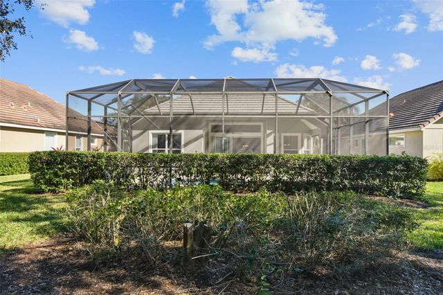 7328 LAKE FOREST GLEN, Lakewood Ranch, FL 34202