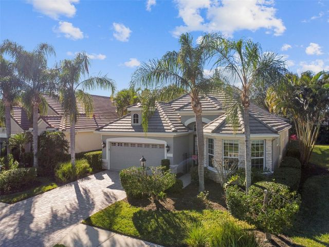 7328 LAKE FOREST GLEN, Lakewood Ranch, FL 34202