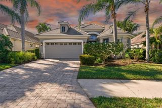 7328 LAKE FOREST GLEN, Lakewood Ranch, FL 34202