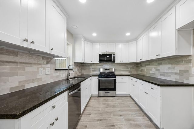 4315 Kelling Street, Houston, TX 77045
