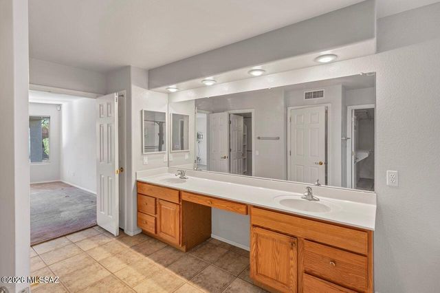 497 E Marshall Peak Drive, Oro Valley, AZ 85755