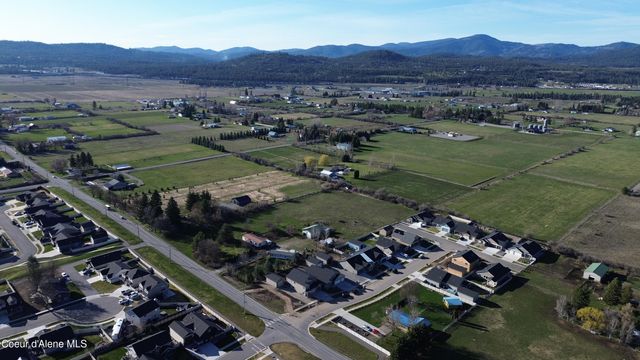 8029 N Pasture View ST, Post Falls, ID 83854