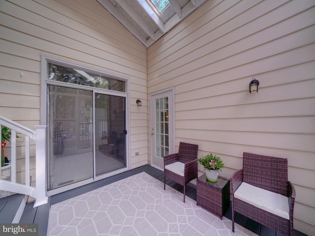 Image 30 of property listing at 2813 CABIN CREEK DR, Burtonsville, MD 20866