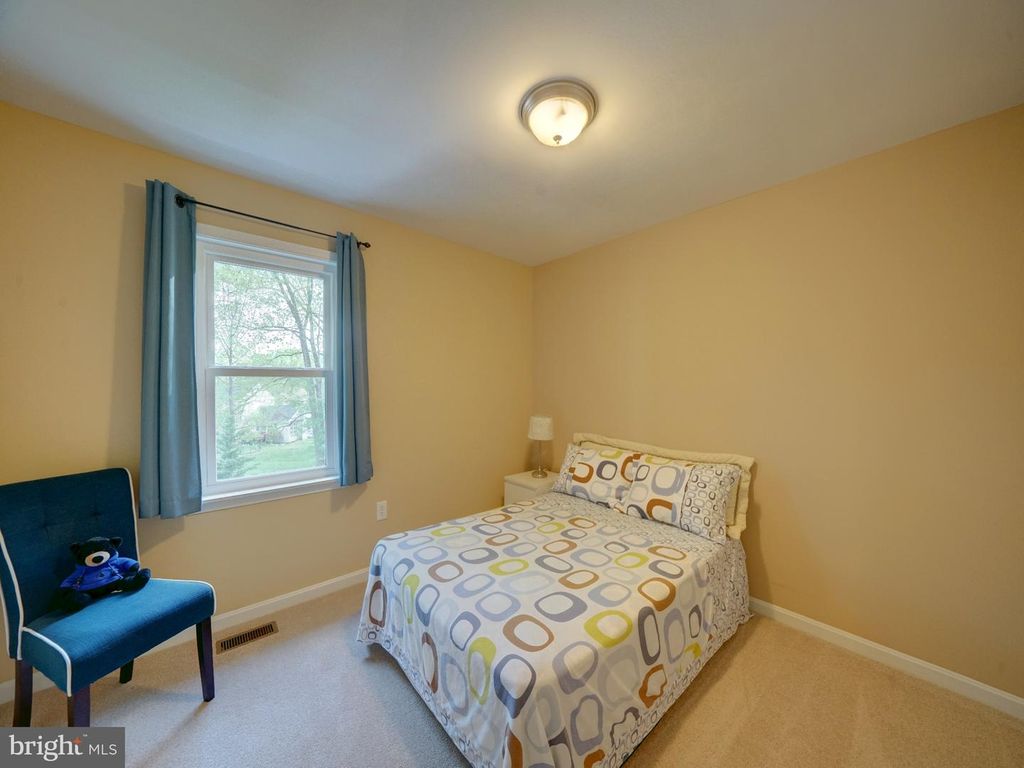 Image 52 of property listing at 2813 CABIN CREEK DR, Burtonsville, MD 20866